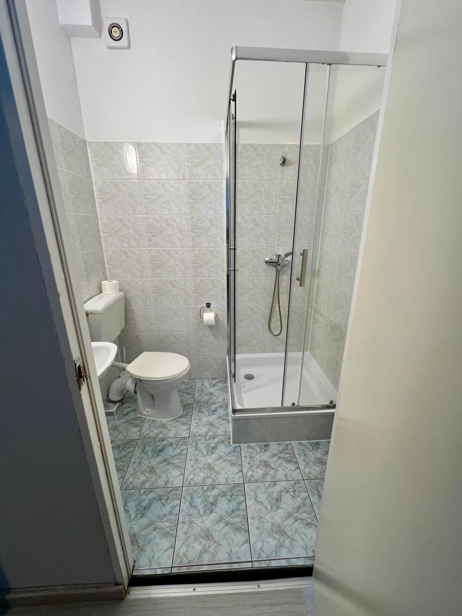 Hotel Akor Bydgoszcz Bagian luar foto